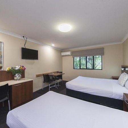 Rocky Resort Motor Inn Rockhampton Exterior photo