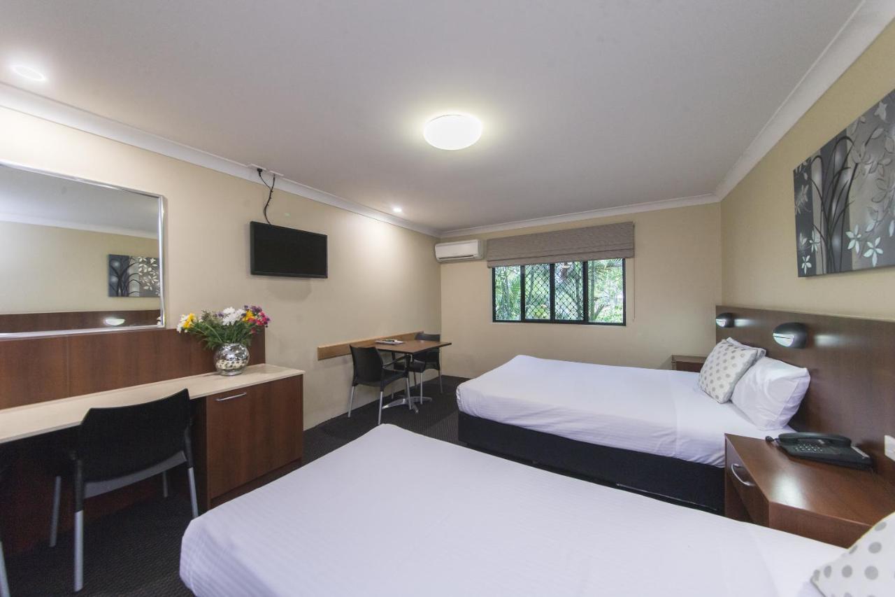 Rocky Resort Motor Inn Rockhampton Exterior photo