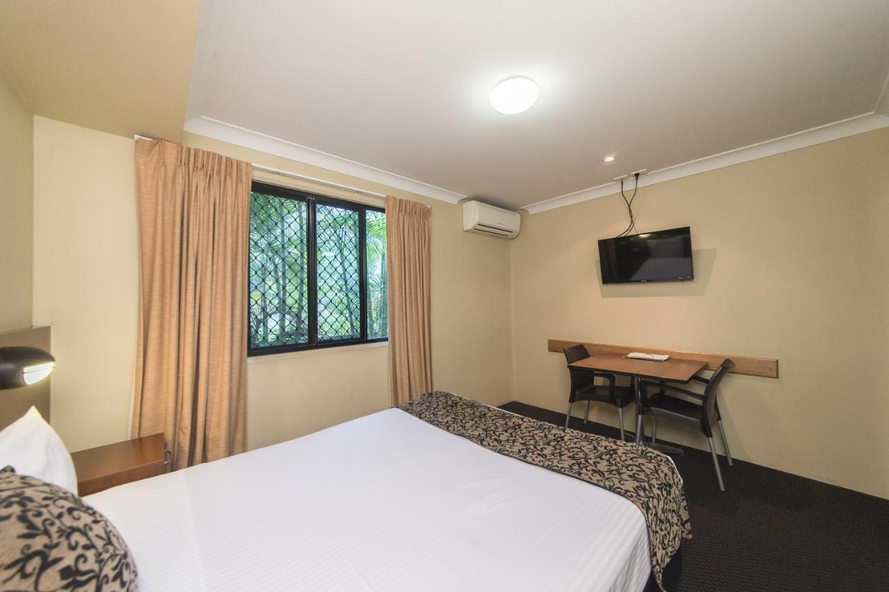 Rocky Resort Motor Inn Rockhampton Exterior photo