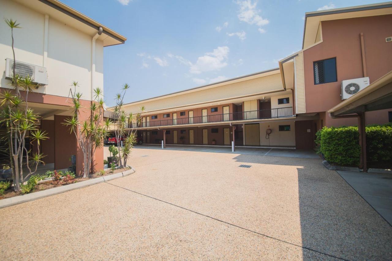 Rocky Resort Motor Inn Rockhampton Exterior photo